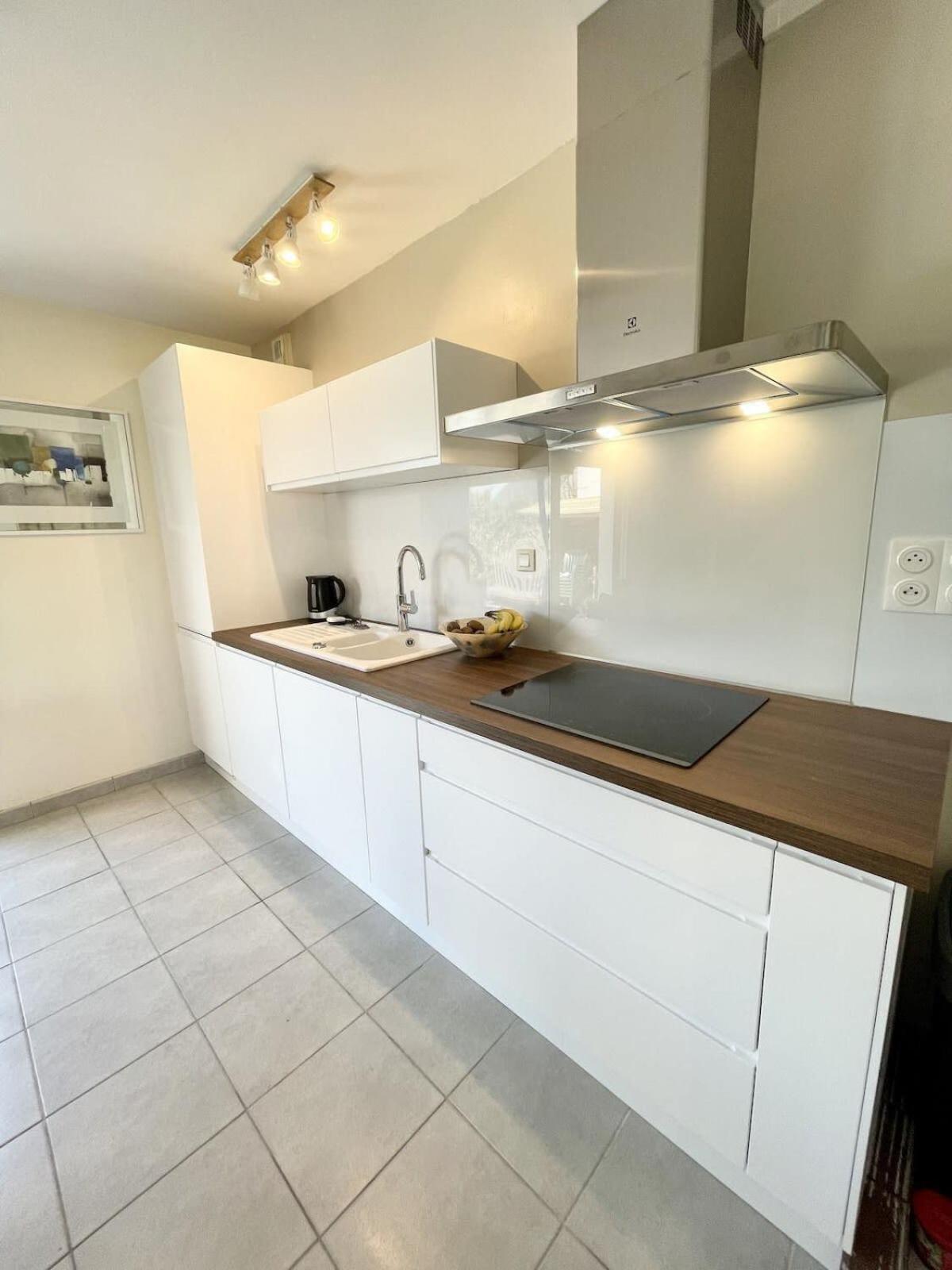Jolie maison moderne – À 200m du port de Lomener Ploemeur Esterno foto